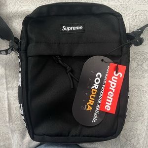 Supreme sling bag
